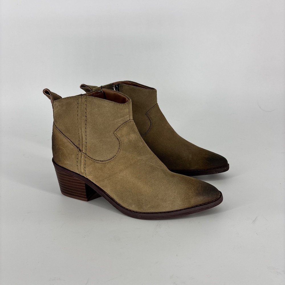 Clarks Morzine Sky Suede Bootie Dark Sand Tan Women Size 6 Pointed Toe Western